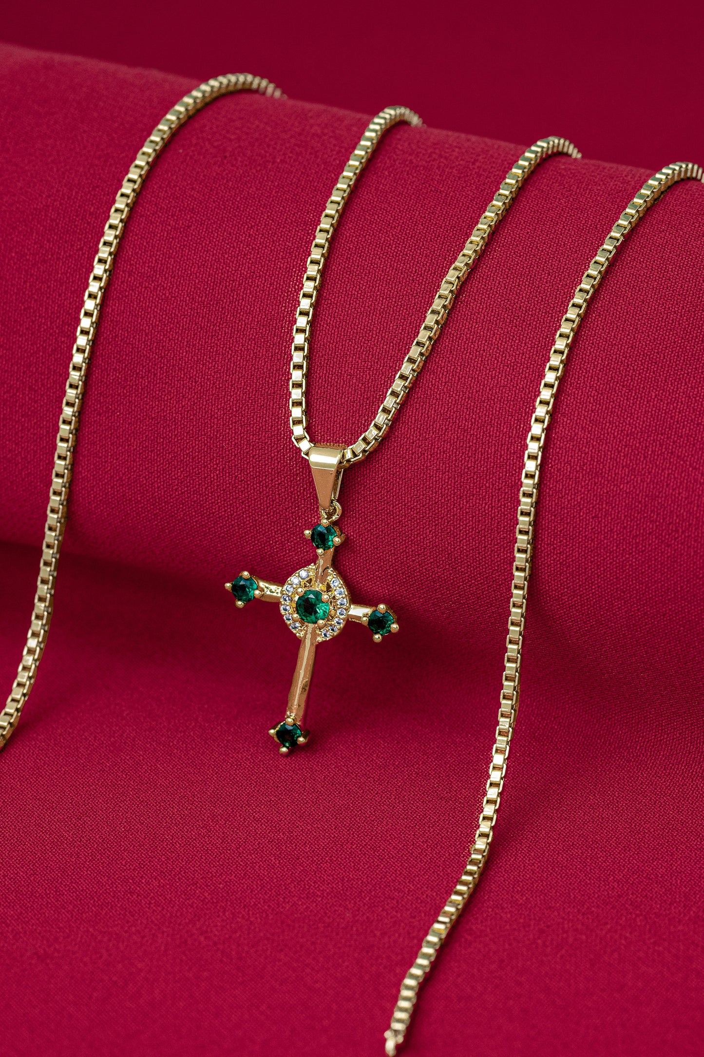 Cadena veneciana gruesa 65cms + dije cruz verde