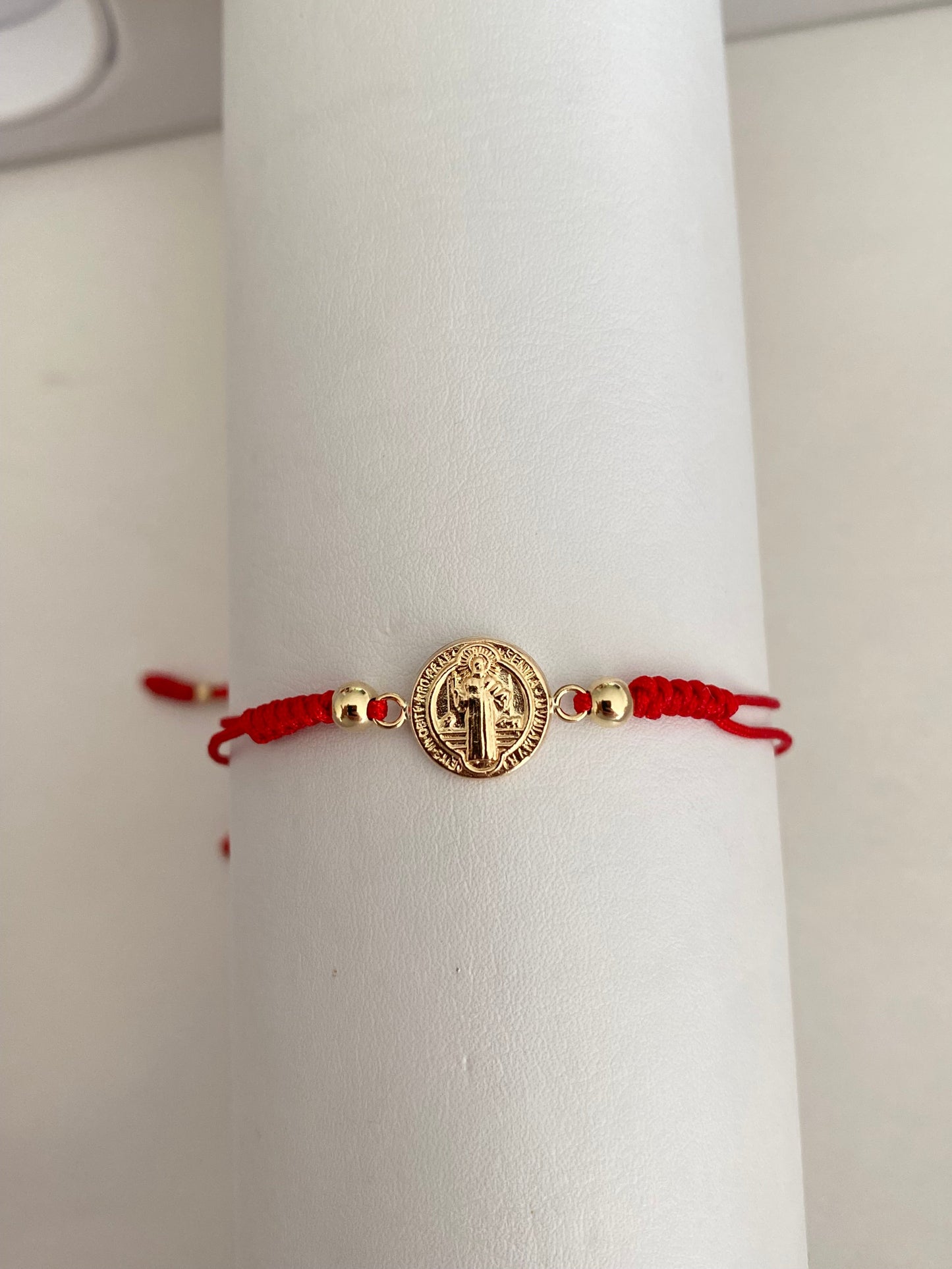 Pulsera San Benito 4mm