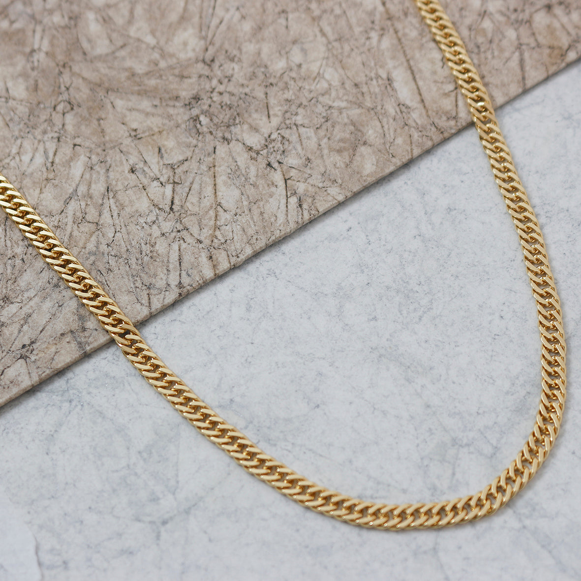 Cadena continua 4mm ( 65cms )