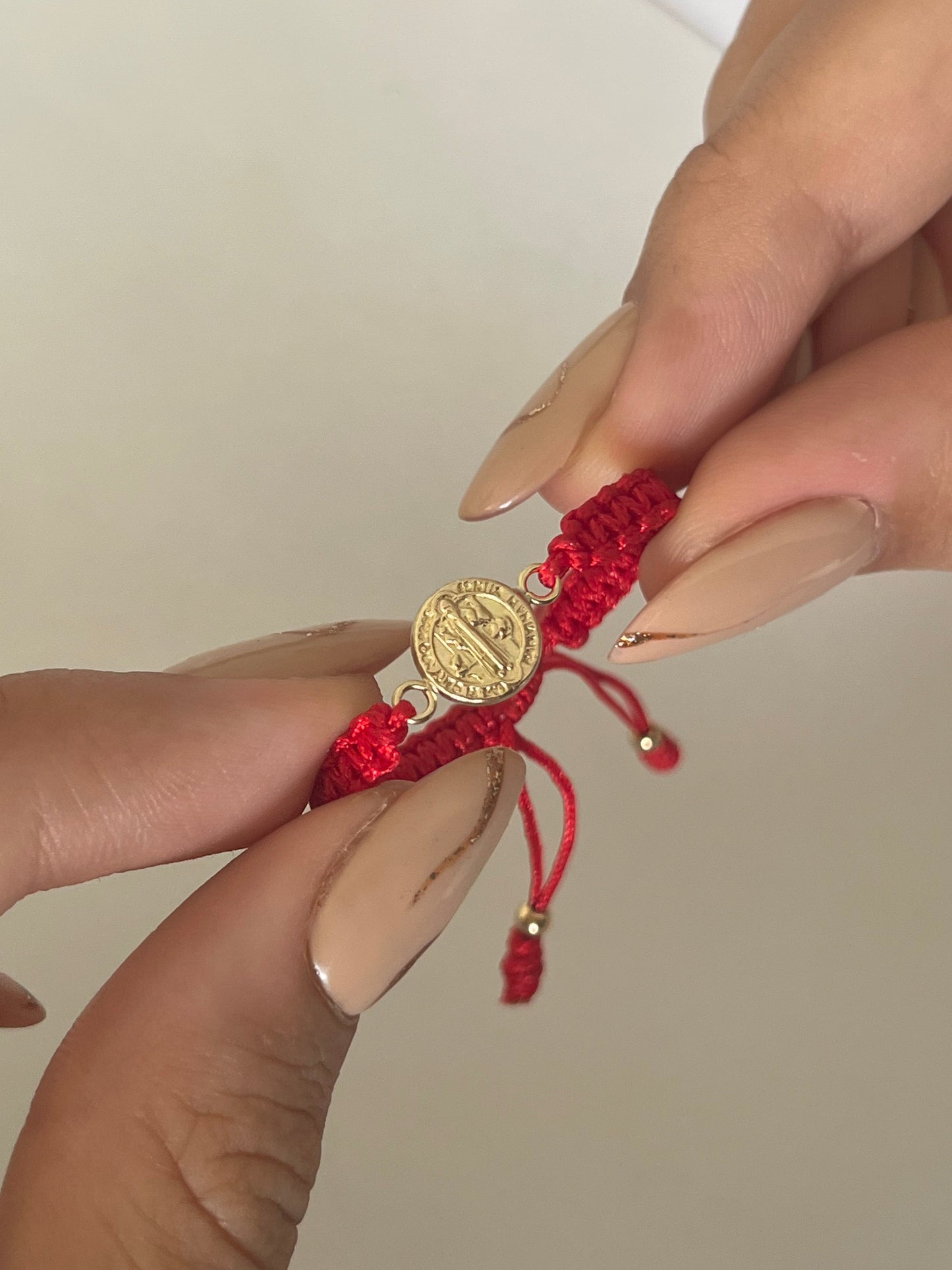 Pulsera de bebe san Benito peq