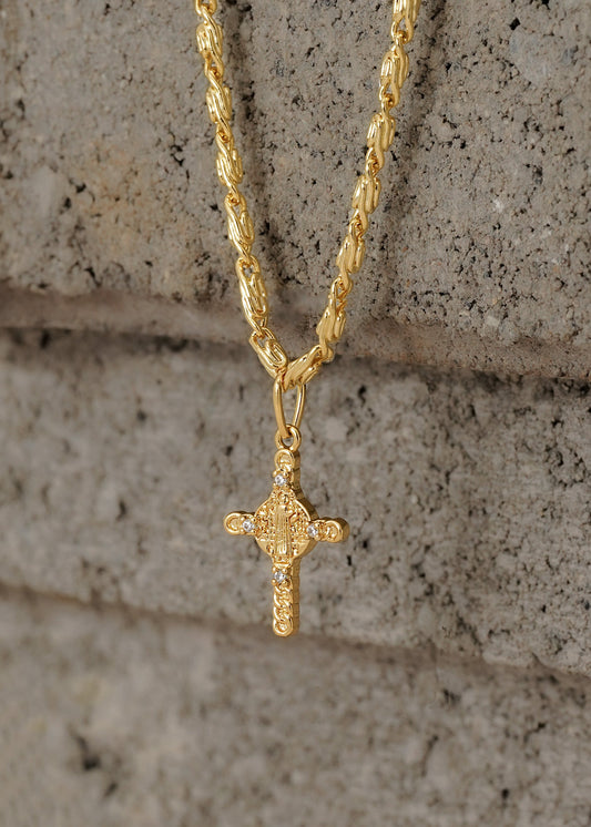 Cadena Caracol Gruesa 65 Cms + Dije Cruz San Benito 2 Cms