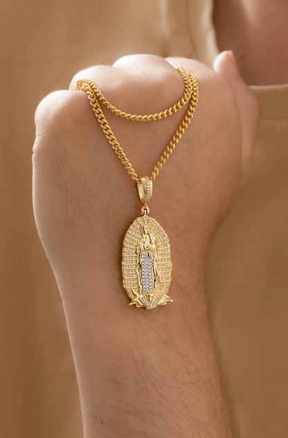 Dije Nuestra señora de guadalupe Circonias