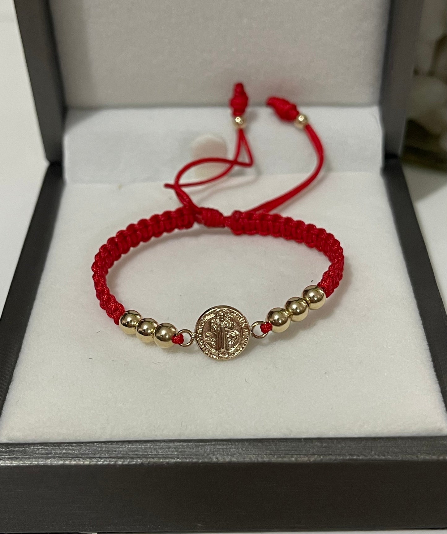 Pulsera de bebe san Benito peq (4mm)