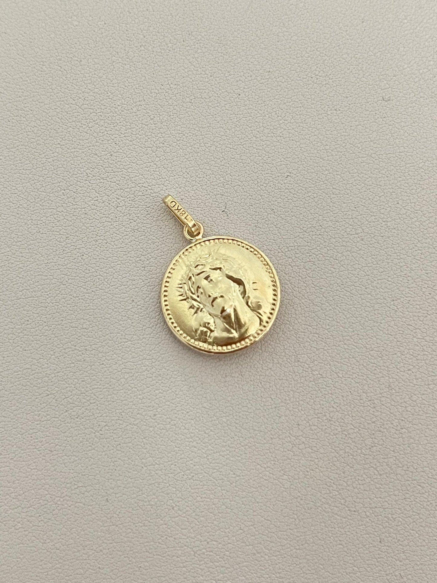 Dije rostro medalla mediana exclusive