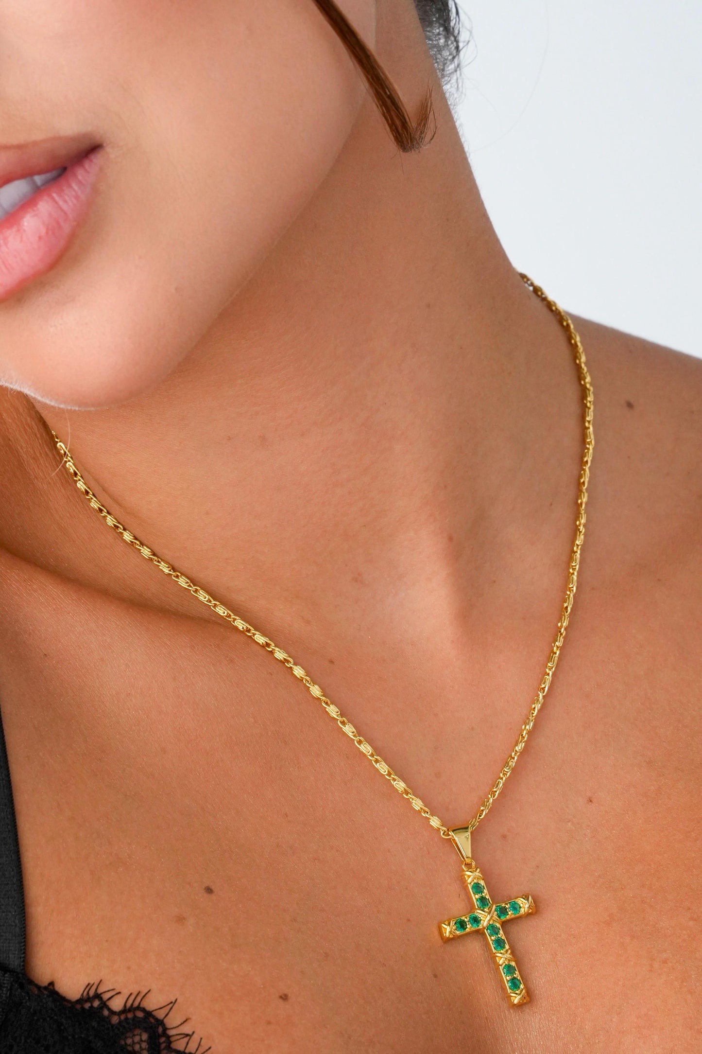 Cadena caracol gruesa 45cm + dije green paradise