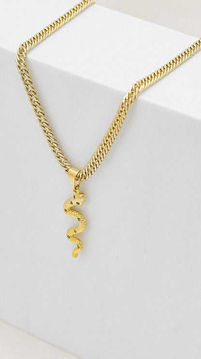 Cadena continua 3mm 45cm + dije serpiente circones verde