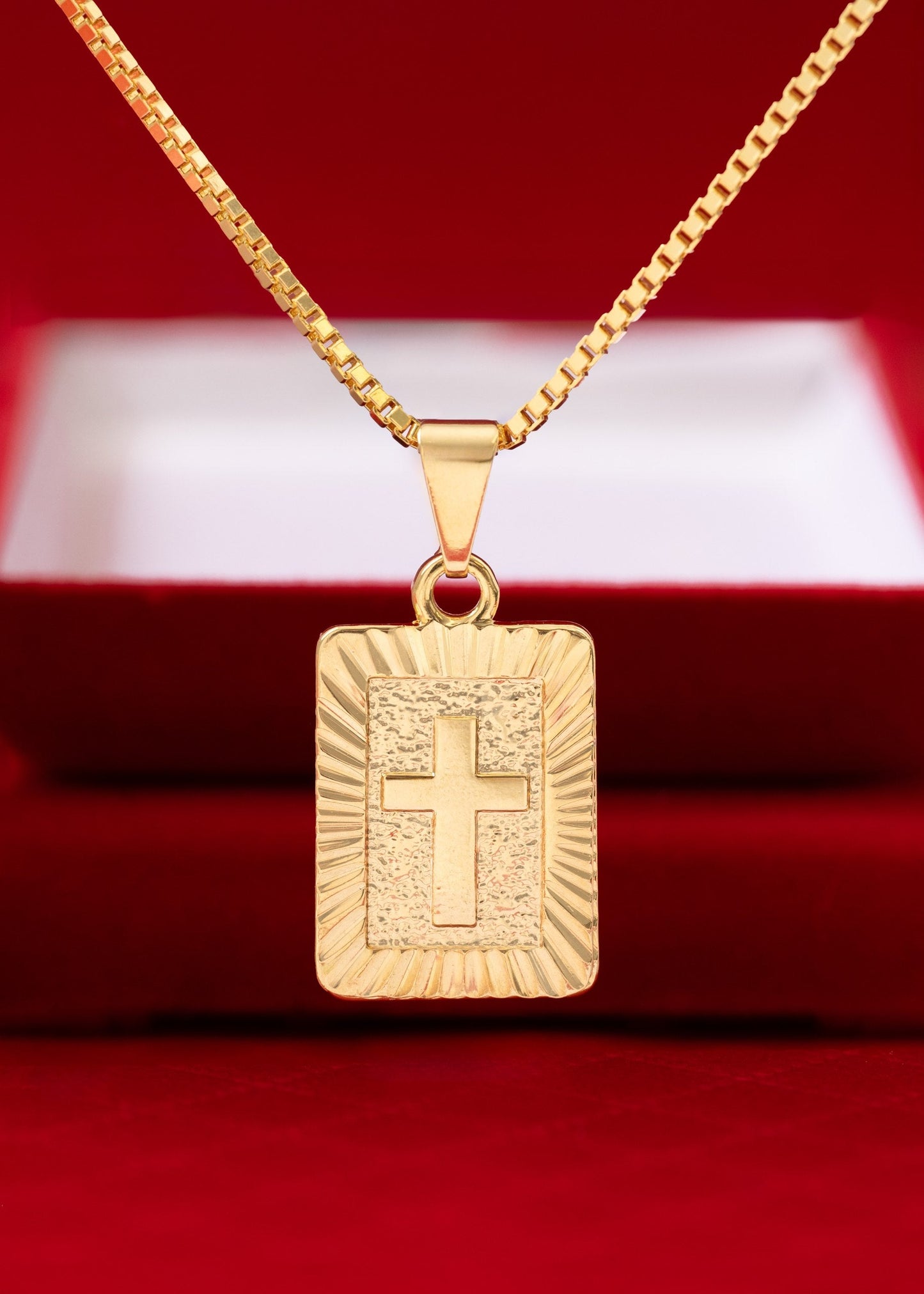 Cadena veneciana gruesa 65cms + dije placa almighty