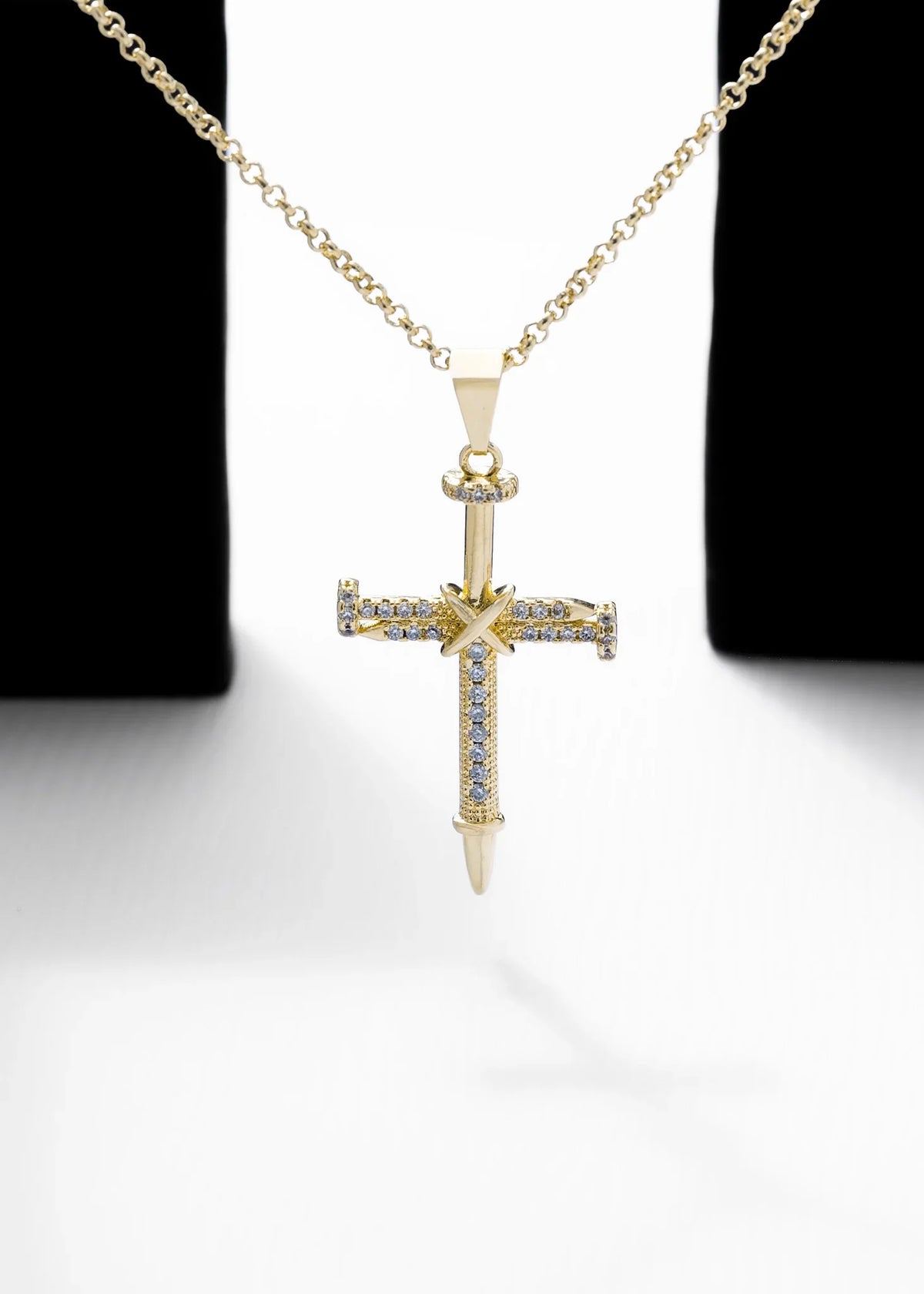 Cadena Aros 2 mm 65 Cm + Dije Cruz Clavos Circonias Cristal