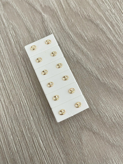 Topos Gcc pequeño exclusive Broche de seguridad