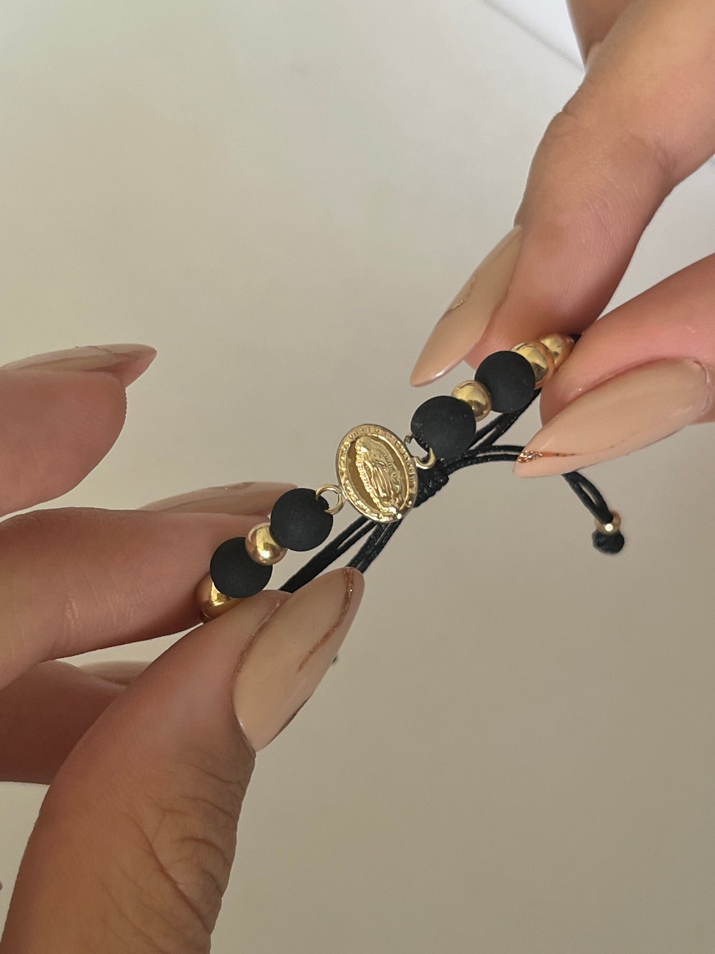 Pulsera de bebé Guadalupe peq (4mm, 5mm)