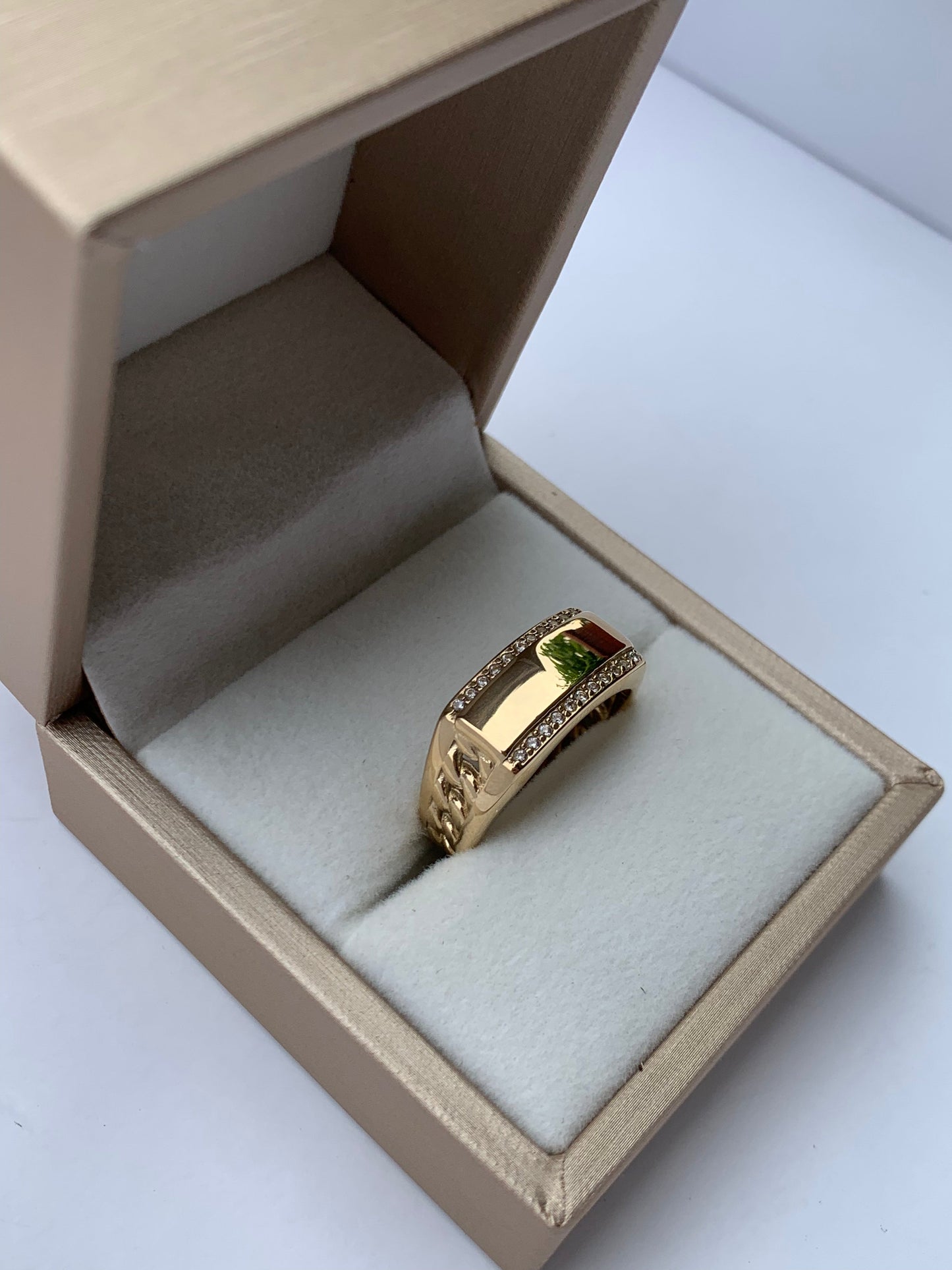 Anillo Cubano Placa alta gama