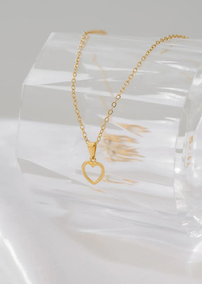 Cadena Aros 1.8 mm 45 Cms + Dije Corazón Silueta